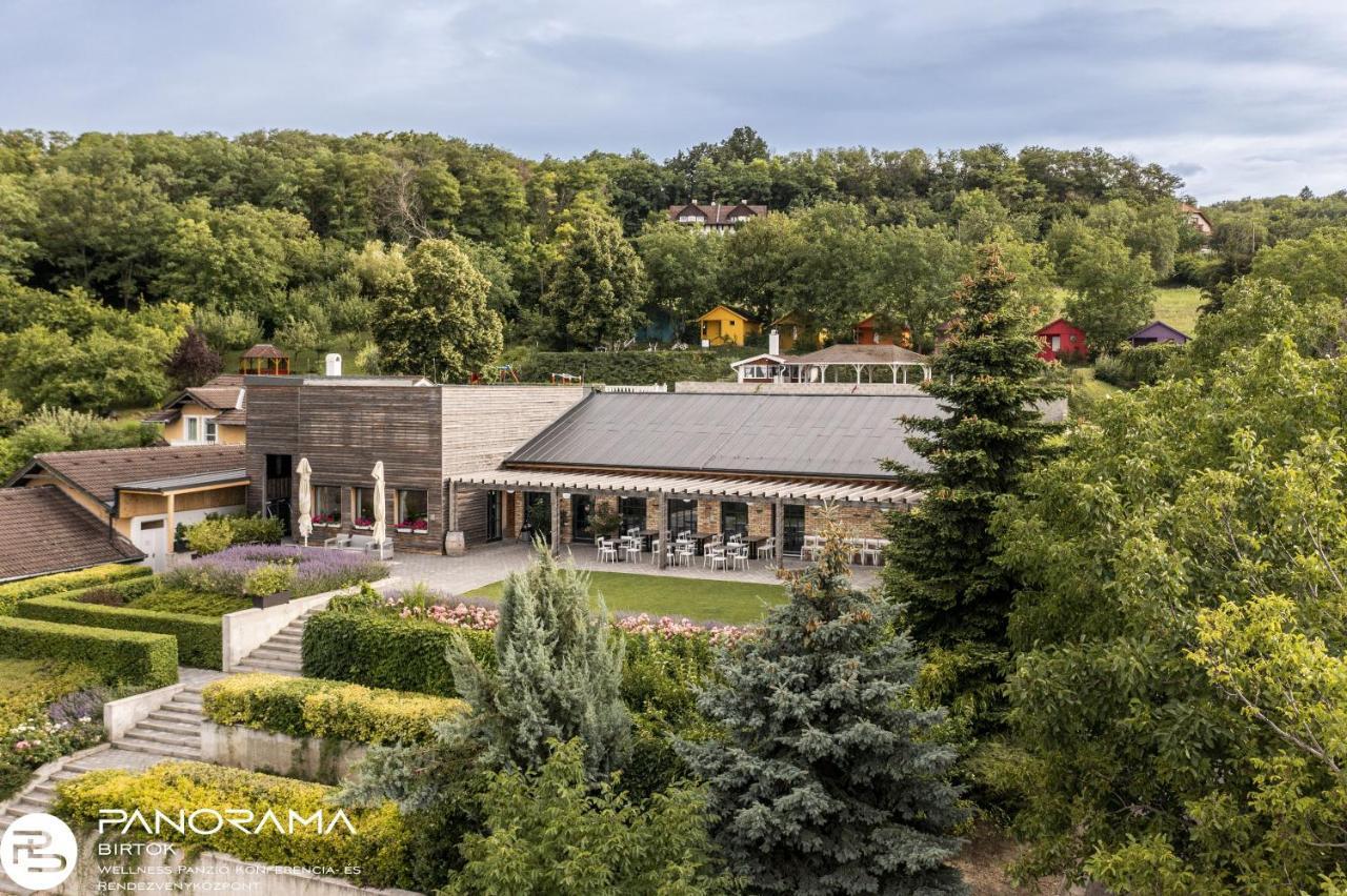 GyőrújbarátPanorama Birtok - Wellness Panzio, Konferencia Es Rendezvenykoezpont住宿加早餐旅馆 外观 照片